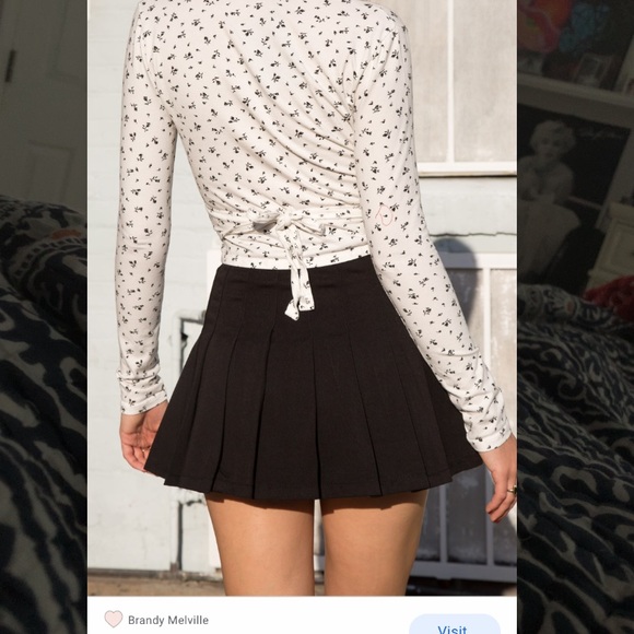 Brandy Melville top - Picture 2 of 5